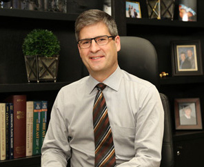 Dr Ronald G. Zelt